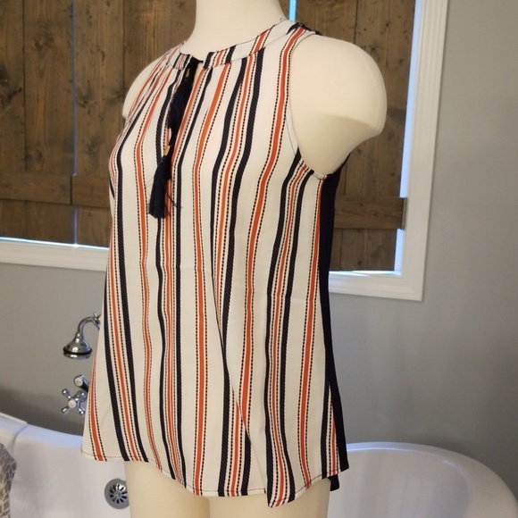 THML sleeveless top - Picture 3 of 5